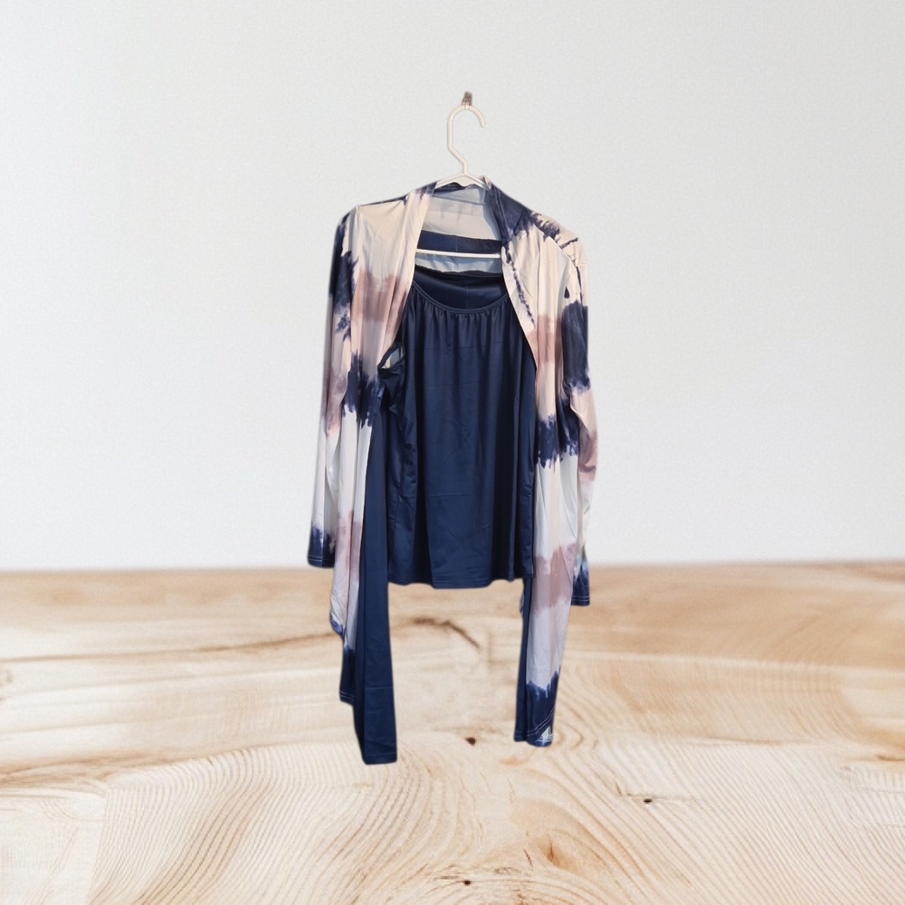 Stylish Blue and Tie-Dye Pantsuit